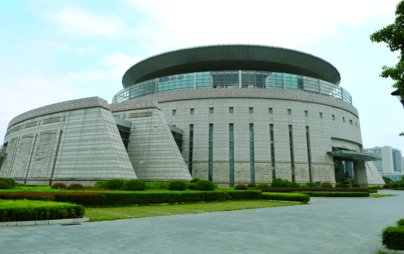 福建龙岩博物馆.jpg